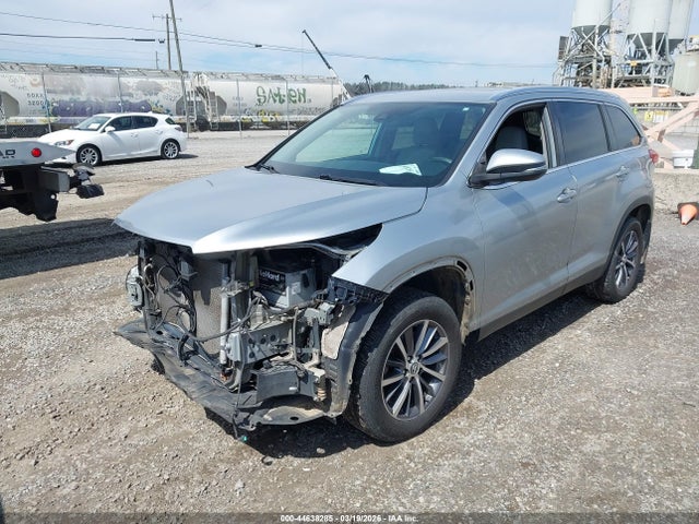 5TDJZRFH7KS564370 Toyota Highlander Xle
