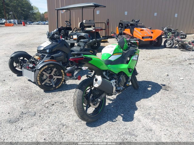 2025 KAWASAKI EX500 ML5EXGH11SDA56173 Photo 3