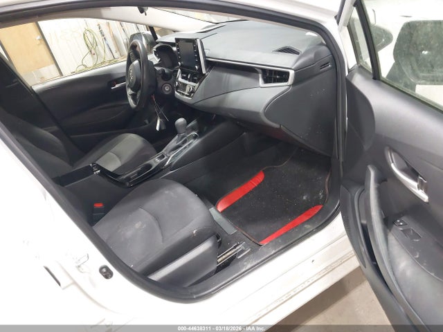 JTDEPRAE8LJ007728 Toyota COROLLA LE