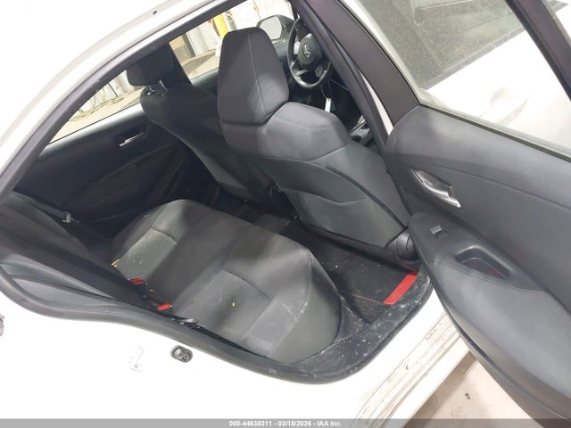 JTDEPRAE8LJ007728 Toyota COROLLA LE