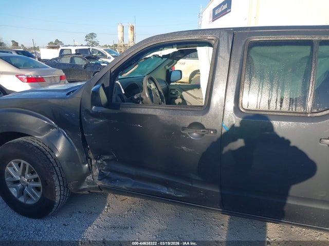 1N6AD0ER3FN764739 Nissan Frontier Sv