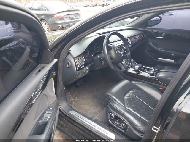 44638327 :رقم المزاد ، WAU43AFD3HN004046 vin ، 2017 Audi A8 L 4.0t Sport مزاد بيع