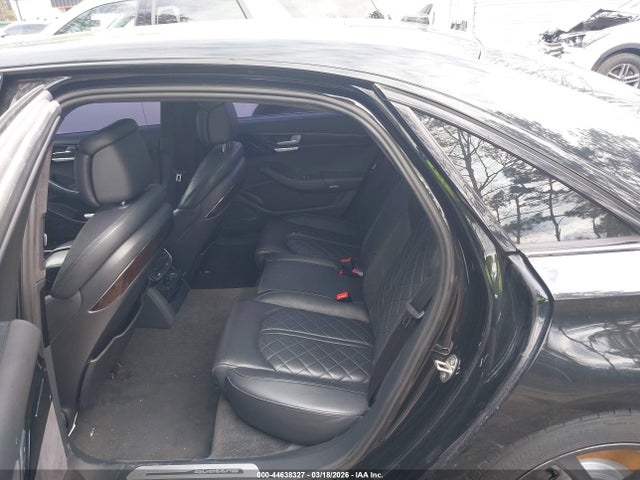 44638327 :رقم المزاد ، WAU43AFD3HN004046 vin ، 2017 Audi A8 L 4.0t Sport مزاد بيع