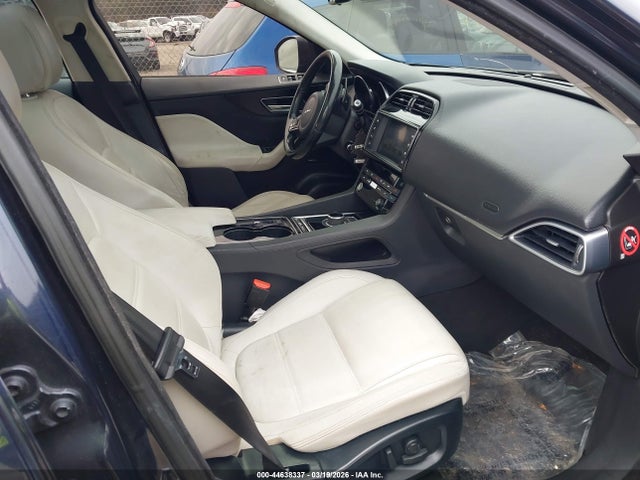 Jaguar F-pace 35t Prestige 2017 SADCK2BV2HA497154 Image 5