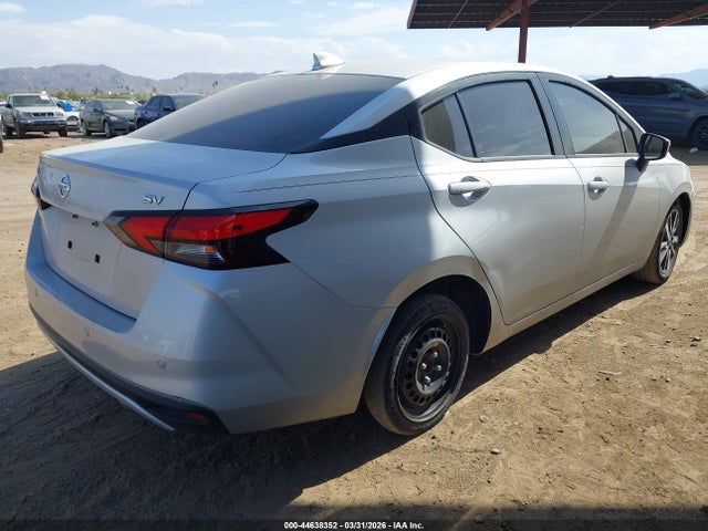 Продажа на аукционе авто 2020 Nissan Versa Sv Xtronic Cvt, vin: 3N1CN8EV4LL821663, номер лота: 44638352