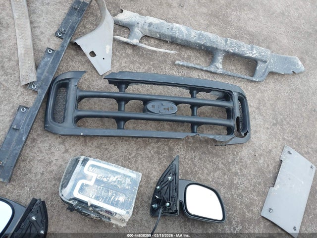 Aukcja sprzedaży 2001 Ford Excursion Xlt, vin: 1FMNU41SX1ED30987, numer aukcji: 44638359