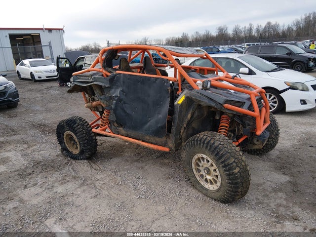 3NSNEC999RF302118 Polaris Rzr Xp 1000 Premium