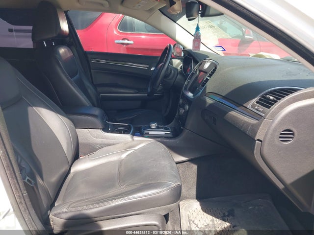 2C3CCAAGXFH743005 Chrysler 300 Limited