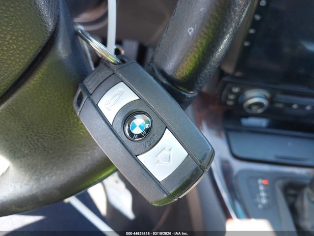 2007 Bmw 328xi მანქანა იყიდება აუქციონზე, vin: WBAVC735X7KP36520, აუქციონის ნომერი: 44638416