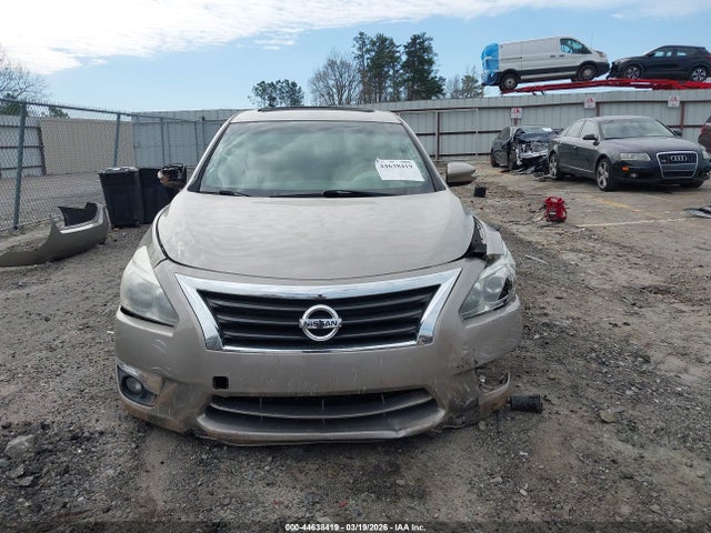 Продажа на аукционе авто 2015 Nissan Altima 2.5 Sl, vin: 1N4AL3AP3FC589681, номер лота: 44638419