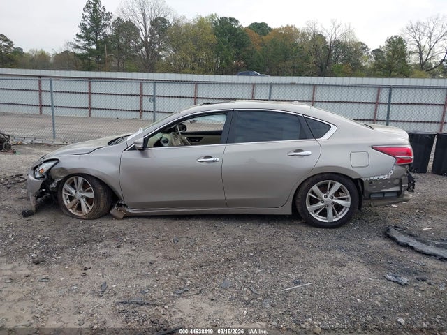 Продажа на аукционе авто 2015 Nissan Altima 2.5 Sl, vin: 1N4AL3AP3FC589681, номер лота: 44638419
