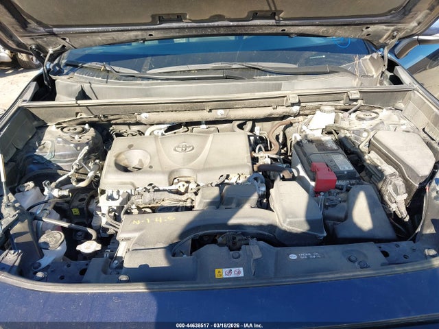 2024 Toyota Rav4 Xle მანქანა იყიდება აუქციონზე, vin: 2T3W1RFV2RW332464, აუქციონის ნომერი: 44638517