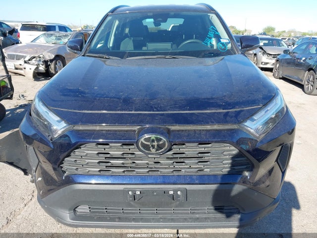 2024 Toyota Rav4 Xle მანქანა იყიდება აუქციონზე, vin: 2T3W1RFV2RW332464, აუქციონის ნომერი: 44638517
