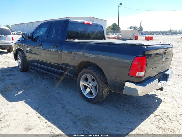 2013 RAM 1500 1C6RR6FP8DS597954 Photo 2