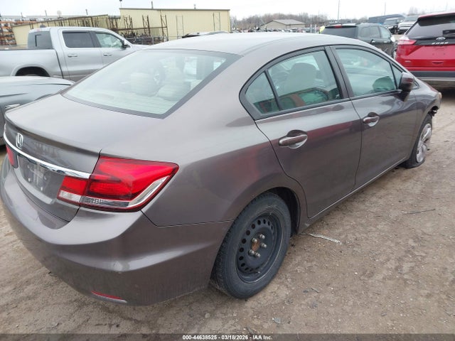 44638525 :رقم المزاد ، 19XFB2E56FE018524 vin ، 2015 Honda Civic Lx مزاد بيع