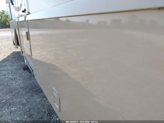 2009 Ford F550 Super Duty Stripped Chass მანქანა იყიდება აუქციონზე, vin: 1F6NF53Y290A01153, აუქციონის ნომერი: 44638572