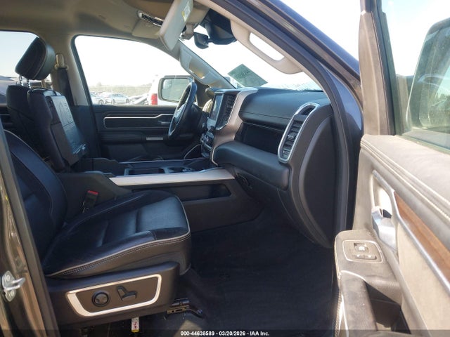 2022 RAM 1500 1C6SRFJT2NN255342 Photo 4