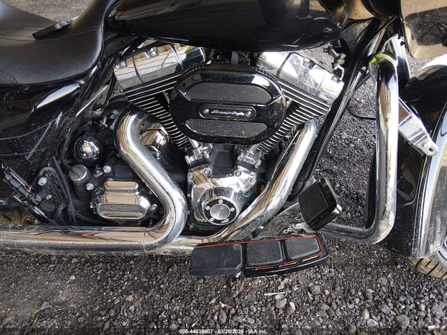 1HD1KTM15FB702846 Harley-Davidson Fltrxs Road Glide Special
