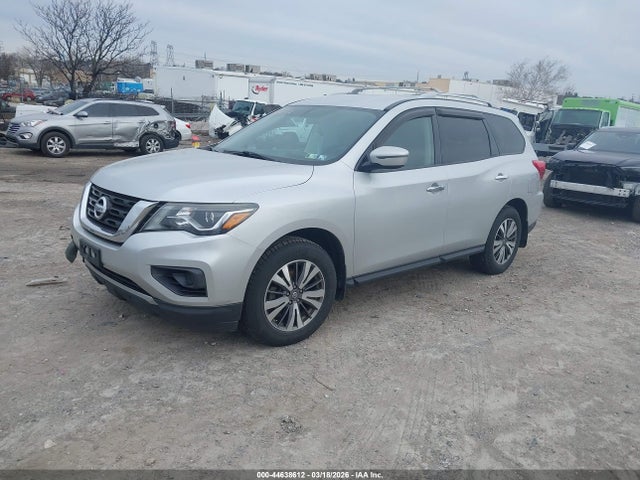 Nissan Pathfinder S 2017 5N1DR2MM3HC677422 Image 2