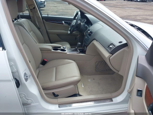Продаж на аукціоні авто 2011 Mercedes-benz C 300 Sport 4matic, vin: WDDGF8BB3BR182470, номер лоту: 44638631