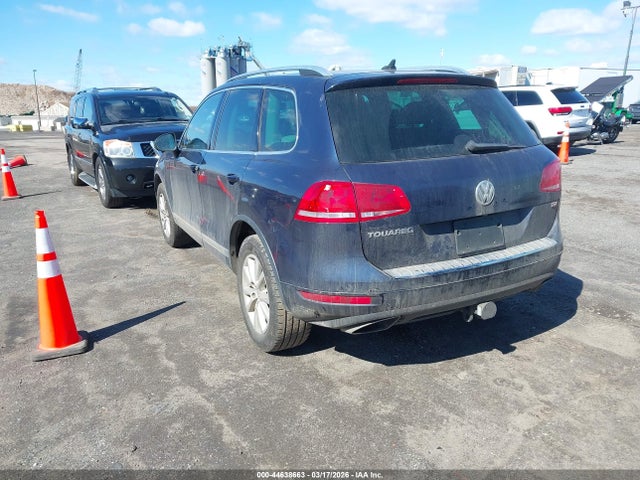 2013 VOLKSWAGEN TOUAREG WVGEP9BP1DD004567 Photo 2