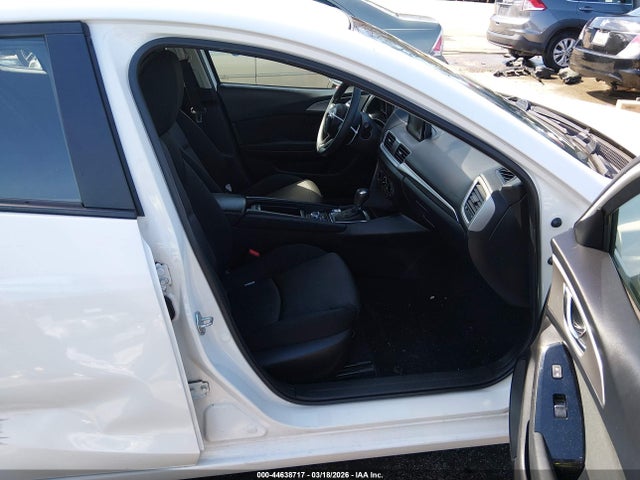 2017 Mazda Mazda3 Sport მანქანა იყიდება აუქციონზე, vin: 3MZBN1U70HM105537, აუქციონის ნომერი: 44638717