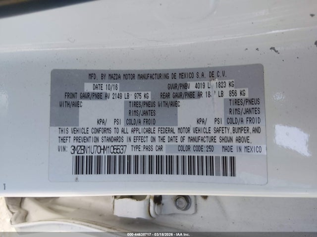 2017 Mazda Mazda3 Sport მანქანა იყიდება აუქციონზე, vin: 3MZBN1U70HM105537, აუქციონის ნომერი: 44638717
