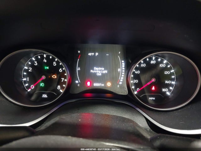 44638745 :رقم المزاد ، 3C4NJDBB0LT197641 vin ، 2020 Jeep Compass Latitude 4x4 مزاد بيع