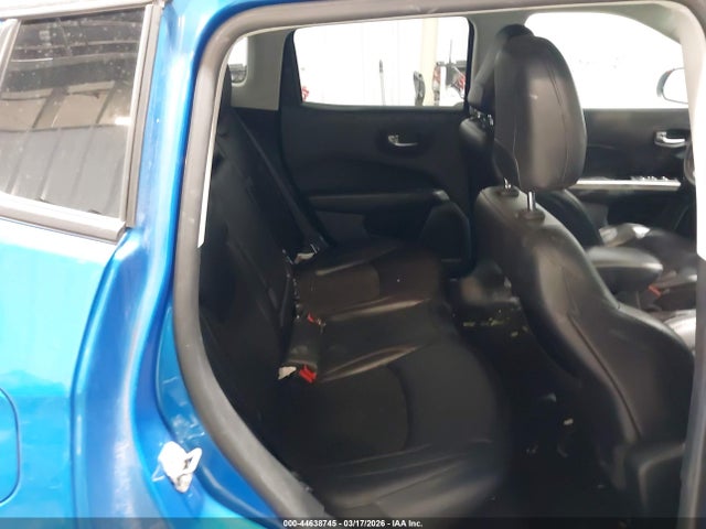 44638745 :رقم المزاد ، 3C4NJDBB0LT197641 vin ، 2020 Jeep Compass Latitude 4x4 مزاد بيع