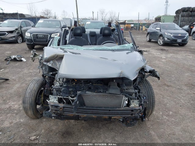 3N1CP5CU1KL495712 Nissan KICKS SV