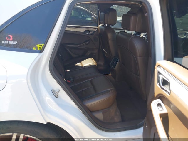 2017 PORSCHE MACAN WP1AG2A50HLB52648 Photo 7