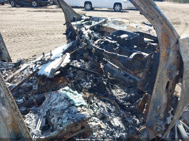 2022 JEEP GRAND WAGONEER 1C4SJVGJ6NS136131 Photo 4