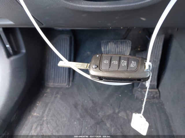 44638790 :رقم المزاد ، 5NPEG4JA7NH135308 vin ، 2022 Hyundai Sonata Se مزاد بيع