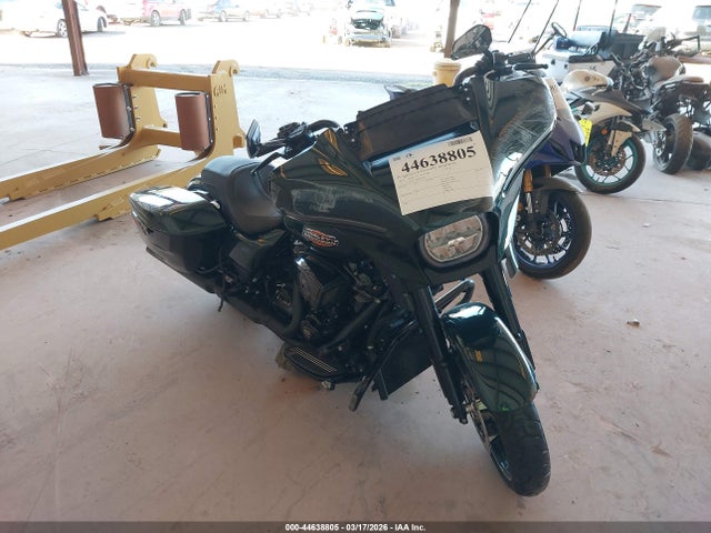 2024 HARLEY-DAVIDSON FLHX 1HD1KB71XRB627409