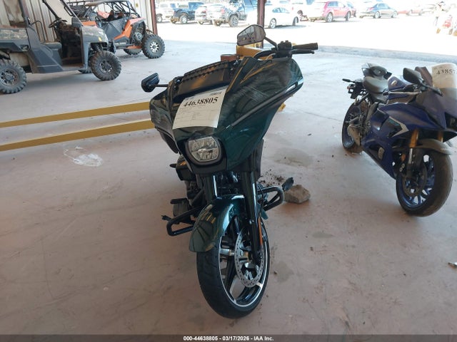 2024 HARLEY-DAVIDSON FLHX 1HD1KB71XRB627409 Photo 4