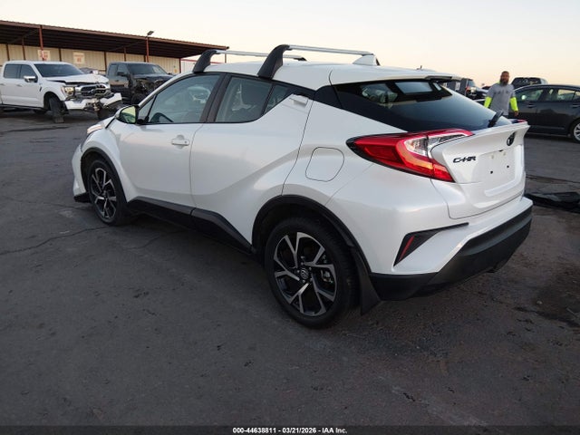 2020 TOYOTA C-HR JTNKHMBX3L1086076 Photo 2