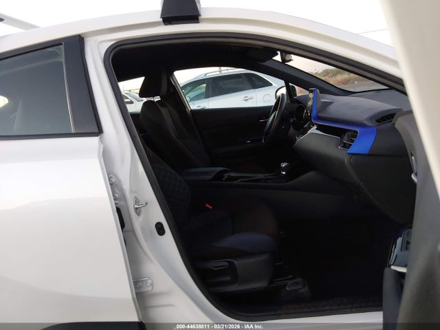 2020 TOYOTA C-HR JTNKHMBX3L1086076 Photo 4