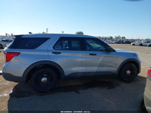2021 Ford Police Interceptor Utility მანქანა იყიდება აუქციონზე, vin: 1FM5K8AW5MNA01683, აუქციონის ნომერი: 44638843