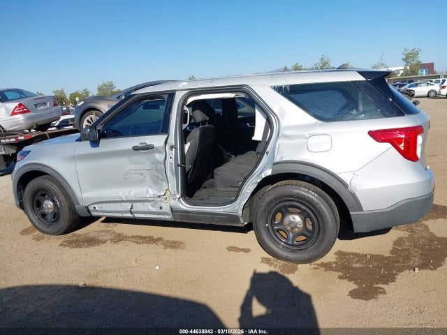 2021 Ford Police Interceptor Utility მანქანა იყიდება აუქციონზე, vin: 1FM5K8AW5MNA01683, აუქციონის ნომერი: 44638843