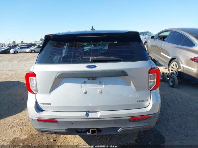2021 Ford Police Interceptor Utility მანქანა იყიდება აუქციონზე, vin: 1FM5K8AW5MNA01683, აუქციონის ნომერი: 44638843