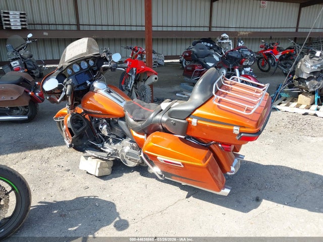2019 HARLEY-DAVIDSON FLHTK 1HD1KEF18KB657565 Photo 2