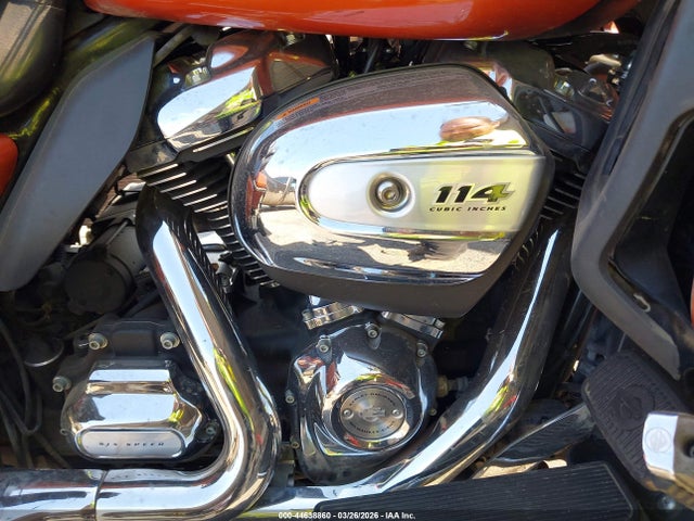 2019 HARLEY-DAVIDSON FLHTK 1HD1KEF18KB657565 Photo 7