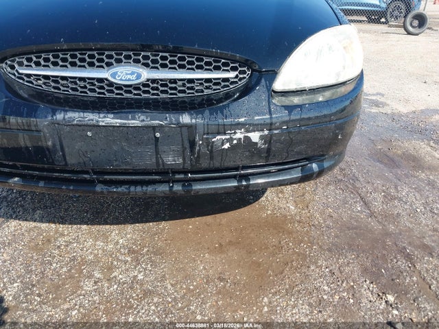 44638881 :رقم المزاد ، 1FAFP5323YA172308 vin ، 2000 Ford Taurus Se مزاد بيع