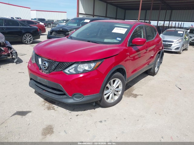 2017 Nissan Rogue Sport S მანქანა იყიდება აუქციონზე, vin: JN1BJ1CR6HW120614, აუქციონის ნომერი: 44638922