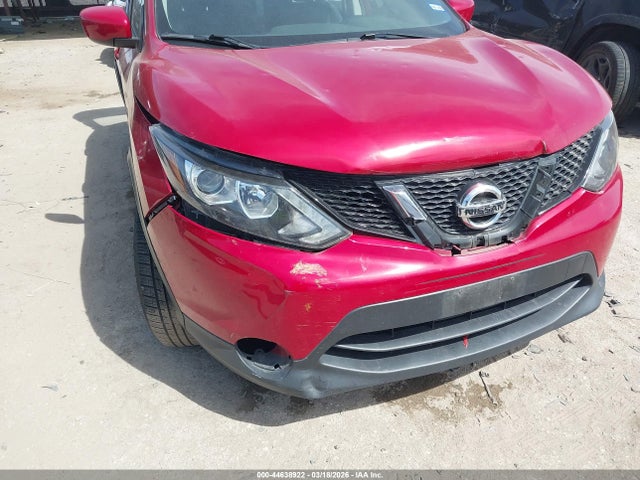 2017 Nissan Rogue Sport S მანქანა იყიდება აუქციონზე, vin: JN1BJ1CR6HW120614, აუქციონის ნომერი: 44638922