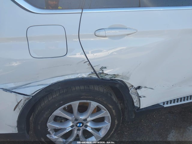 Продаж на аукціоні авто 2016 Bmw X5 Sdrive35i, vin: 5UXKR2C56G0R71238, номер лоту: 44638935