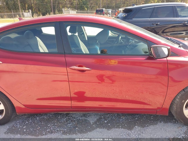 Hyundai ELANTRA SE 2015 5NPDH4AE4FH575080 Image 13