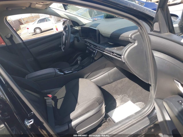 5NMJBCDEXTH678118 Hyundai TUCSON SEL