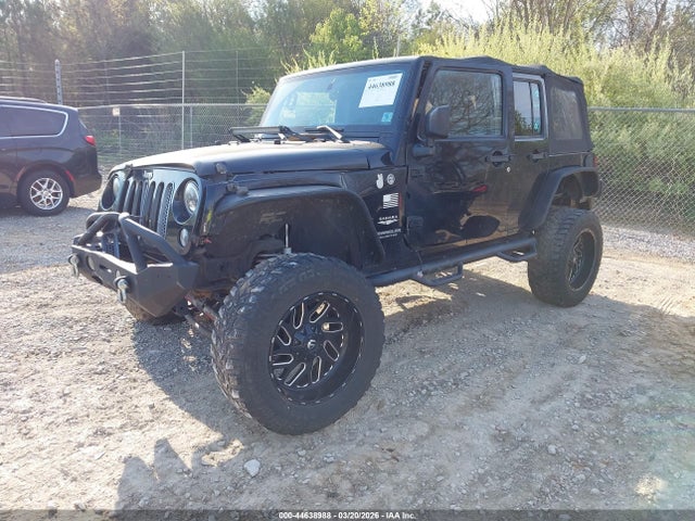 1C4BJWEG8FL624909 Jeep Wrangler Unlimited Sahara