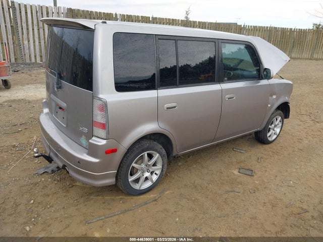 44639001 :رقم المزاد ، JTLKT334064122735 vin ، 2006 Toyota Scion Xb مزاد بيع